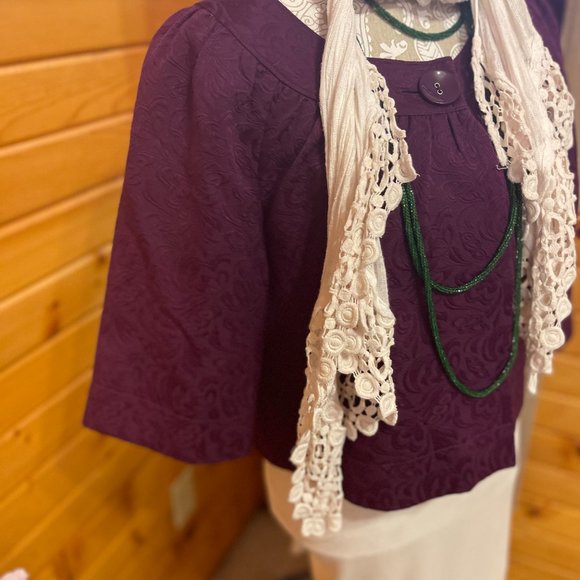 Apt 9 Cropped Jacket Size Large in plum. - Picture 4 of 7